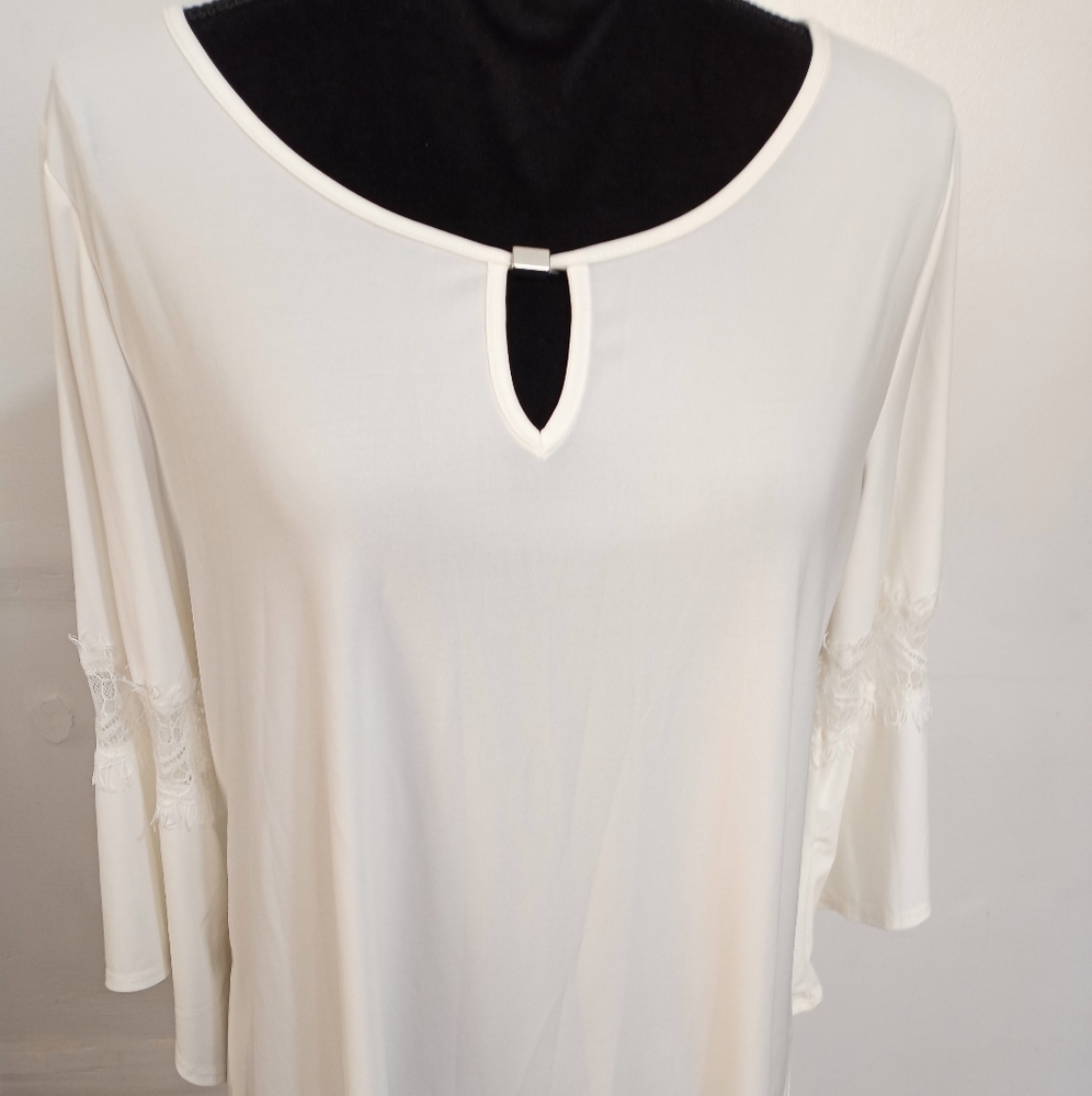 Emma & Olive Blouse